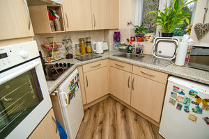 Photo 5- click for photo gallery